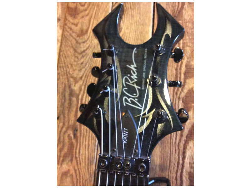 B.C. 良い RICH WARLOCK KKW KKV KERRY KING EMG